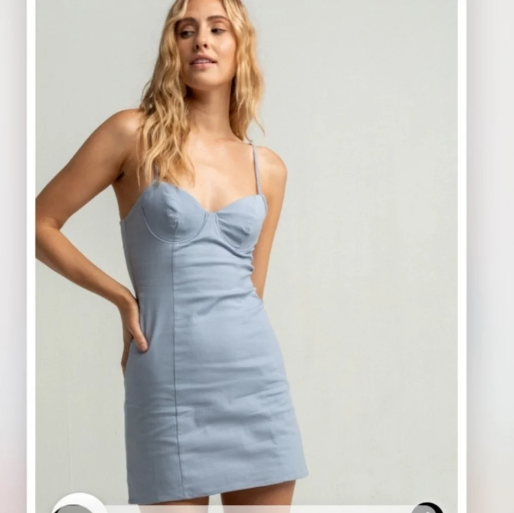 SKY AND SPARROW Solid Bra Cup Blue Mini Dress